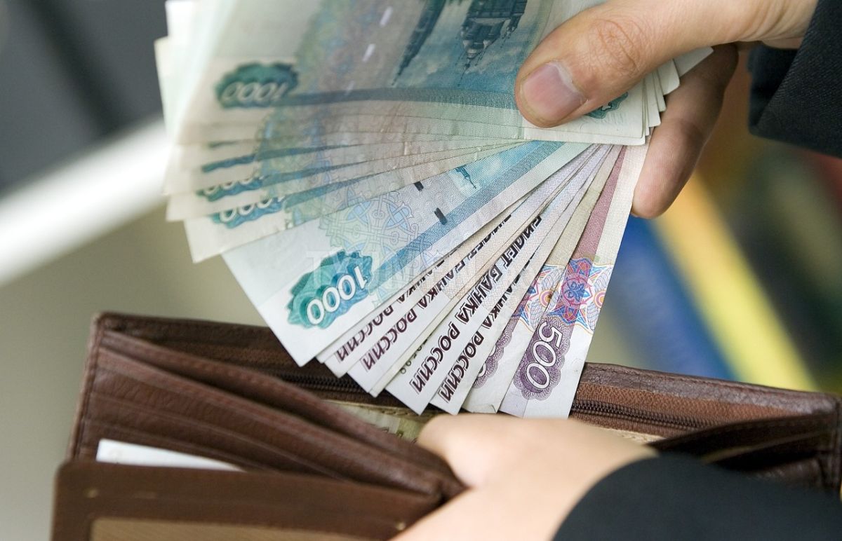 Об увеличении средней зарплаты в Челябинской области заявили в правительстве