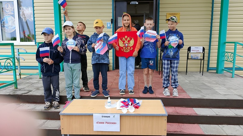 Малошумаковцы отдыхают с пользой