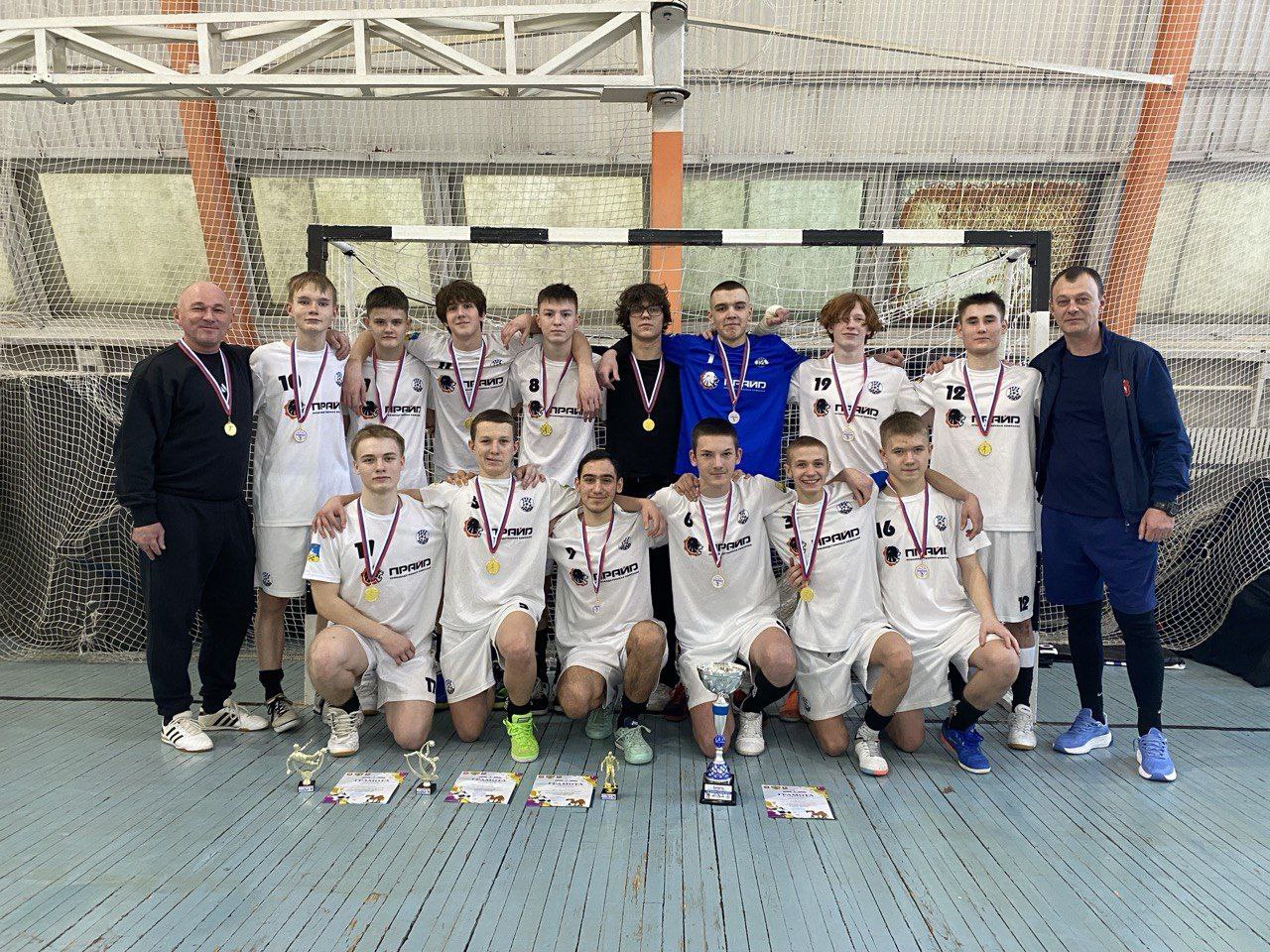 Команда "Урал" заняла первое место