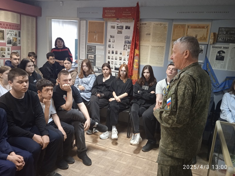 Юным увельчанам рассказали о фронтовиках-земляках