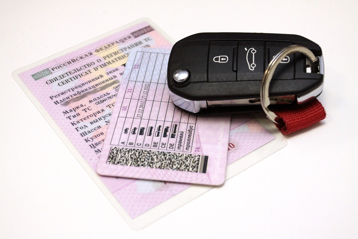 Срок действия истекших водительских удостоверений продлевается на 3 года