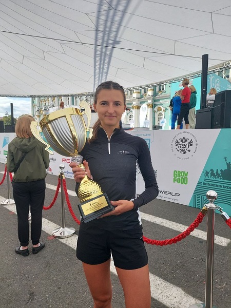 Увельчанка победительница Петербургского марафона
