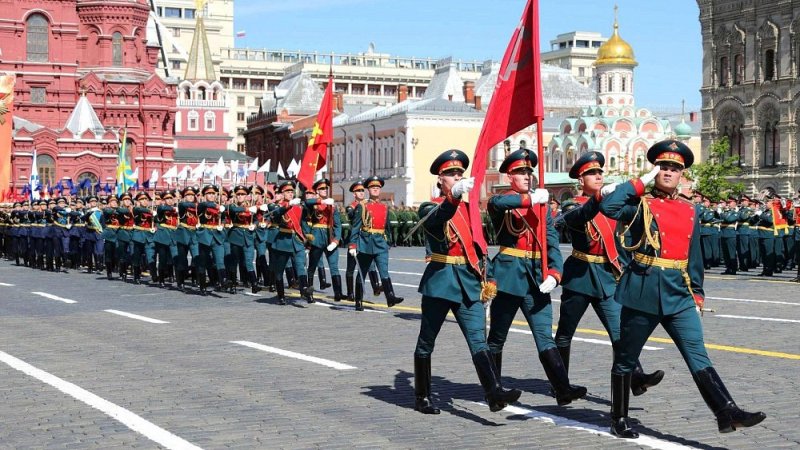 Представитель Кремля рассказал, как пройдёт Парад Победы 24 июня