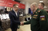 Алексей Текслер передал оборудование и технику воинским частям, принимающим участие в специальной военной операции
