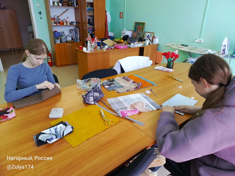 Урок для юных модниц прошел в Нагорном