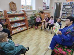 Маленькие петровцы узнали, где живет сказка