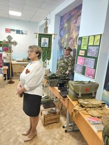 Нагорнецам представили выставку учебного оружия
