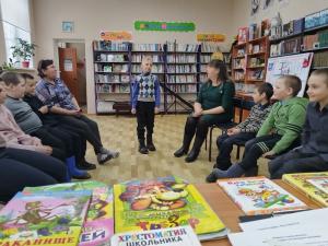 Юные петровцы встречали «Паровоз стихов веселых» 