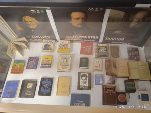 «Книжку на ладошке» можно увидеть в увельском музее