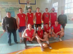 Каменские баскетболисты сошлись в «валидоловом» матче