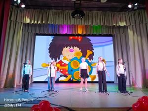 «Все начинается с мамы»