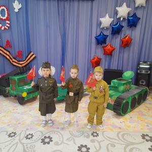 Победный май продолжается