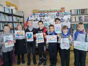 Бойцы СВО из Увельского получат детские открытки