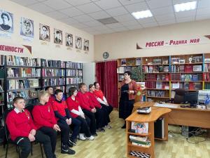 О Сталинградской битве рассказали петровским школьникам