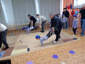 Вместе с папами… сильнее!