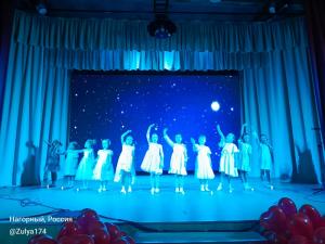 «Все начинается с мамы»