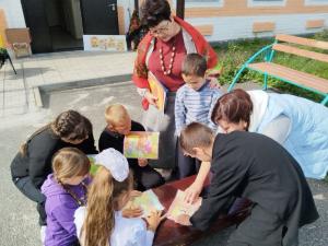 Народных сказок хоровод увлек юных жителей Петровского