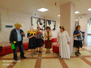 «Мы вас поздравляем!»