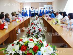 Депутаты ЗСО поздравили «Настроение» с юбилеем 