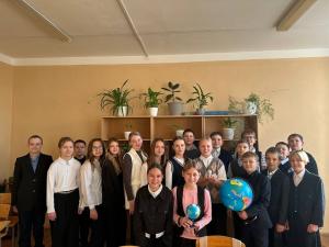 Увельские школьники представили стильные образы школьной формы