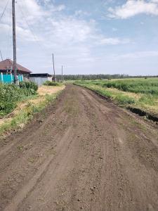 В селах Увельского дороги приводят в порядок