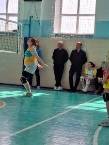И вновь волейболистки…