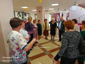 «Мы вас поздравляем!»