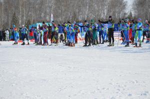 На Каменской территории прошел двухдневный лыжный марафон: юбилейная семейная лыжня Зайковых и первый классический марафон «Каменское сердце – Классик» 